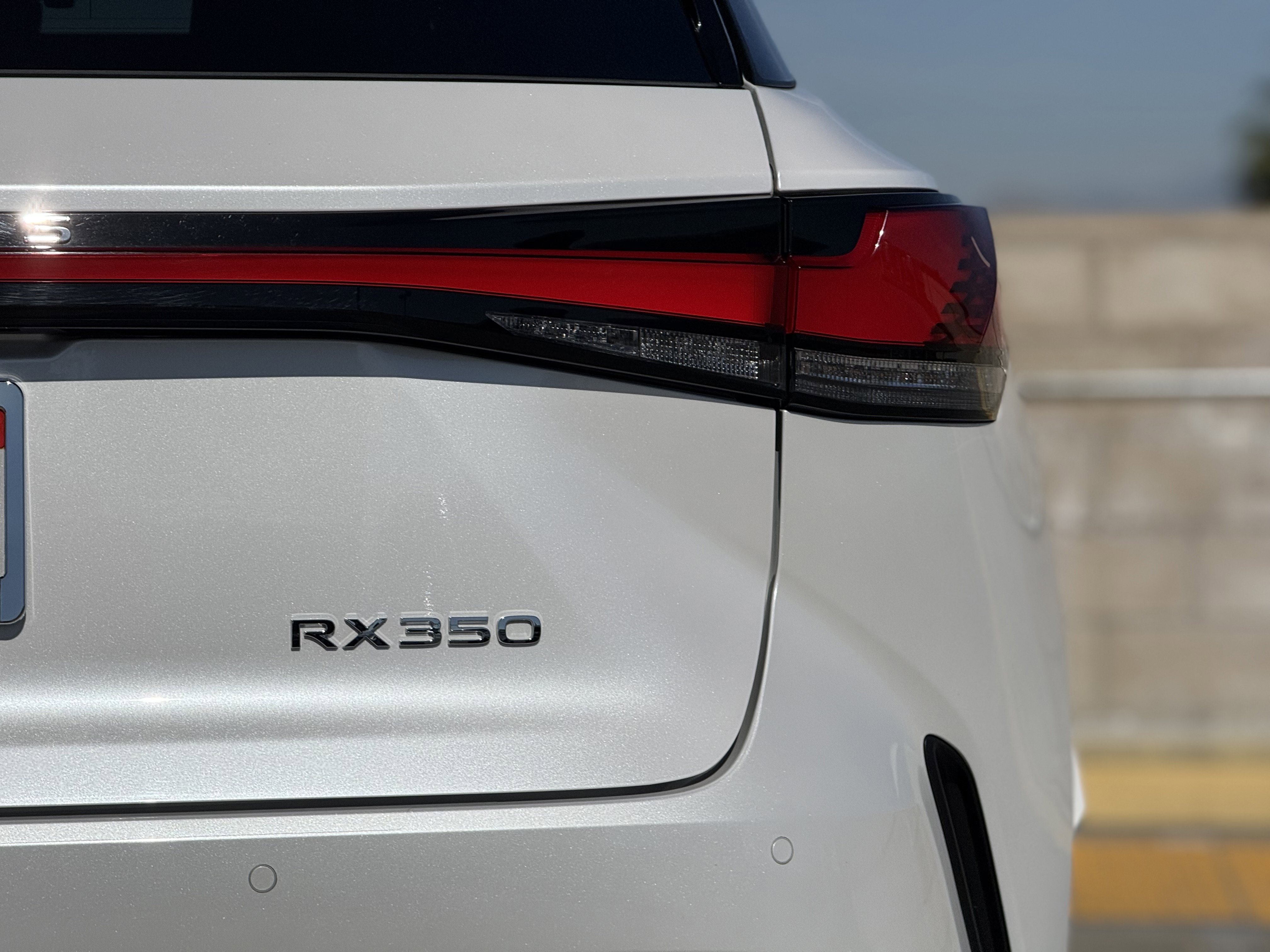 Used 2023 Lexus RX 350 FWD w/ Cold Area Package image 12