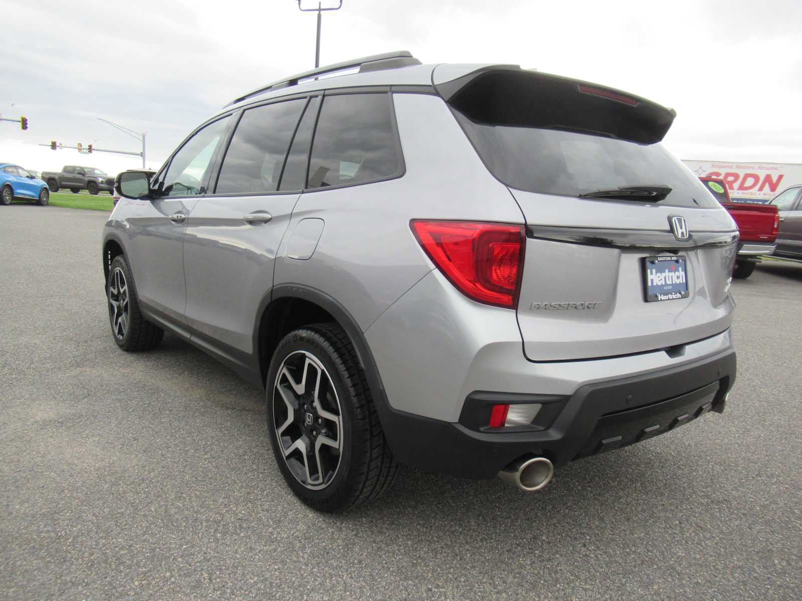 Used 2022 Honda Passport Elite image 7