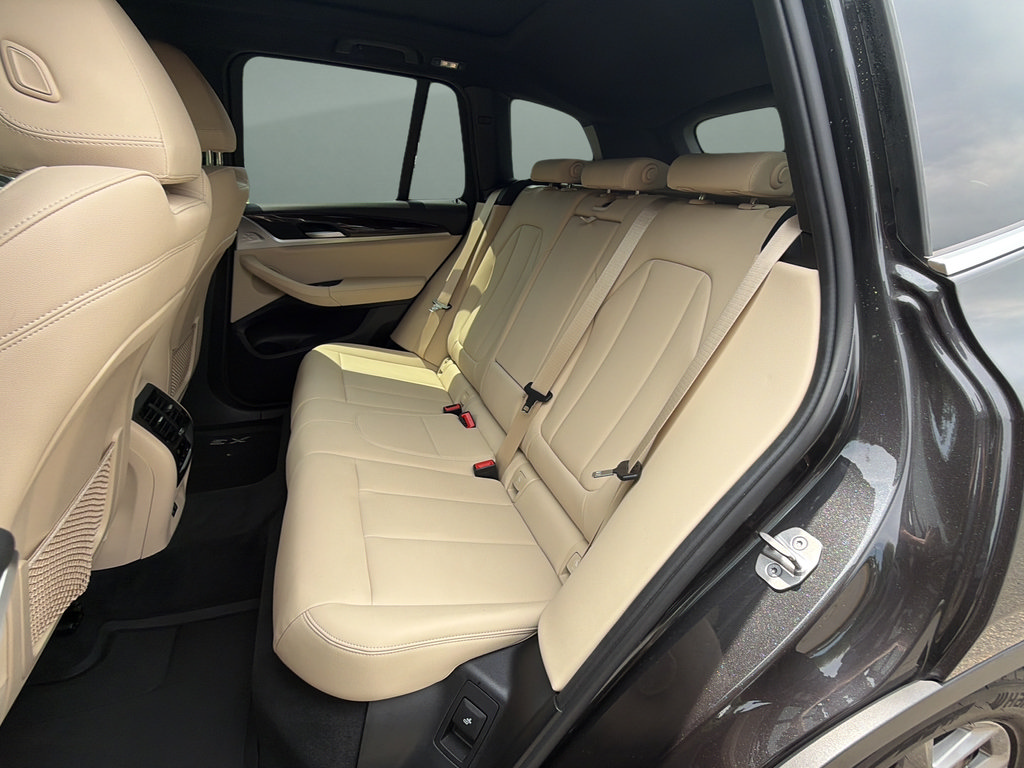 Used 2021 BMW X3 sDrive30i w/ Premium Package RWD image 12