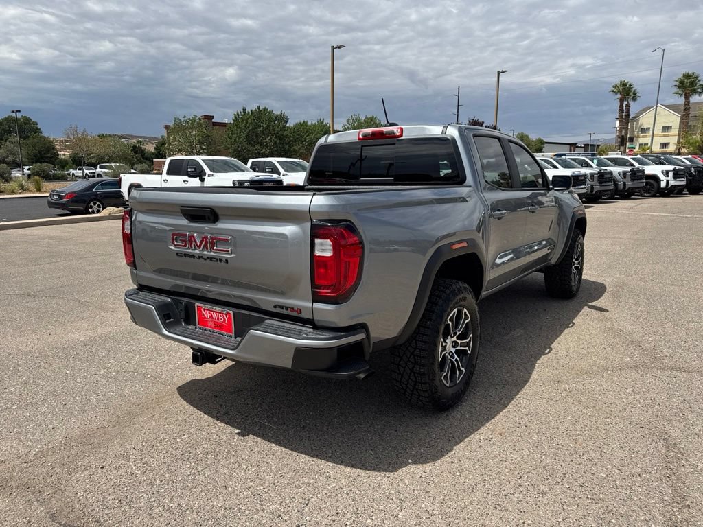 Used 2024 GMC Canyon AT4 w/ LPO, Skid Plate Package AWD/4WD image 5