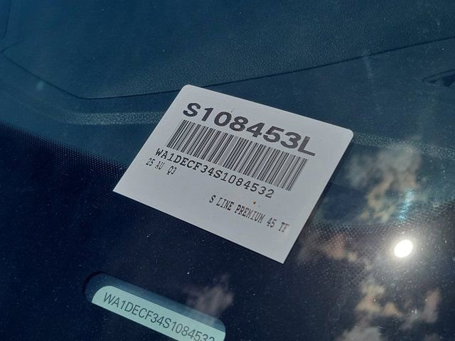 Certified 2025 Audi Q3 2.0T Premium w/ Convenience Package AWD/4WD image 31