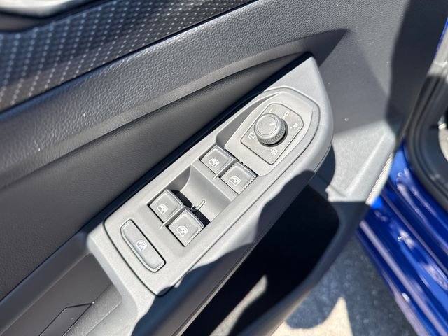Used 2024 Volkswagen Golf R image 11