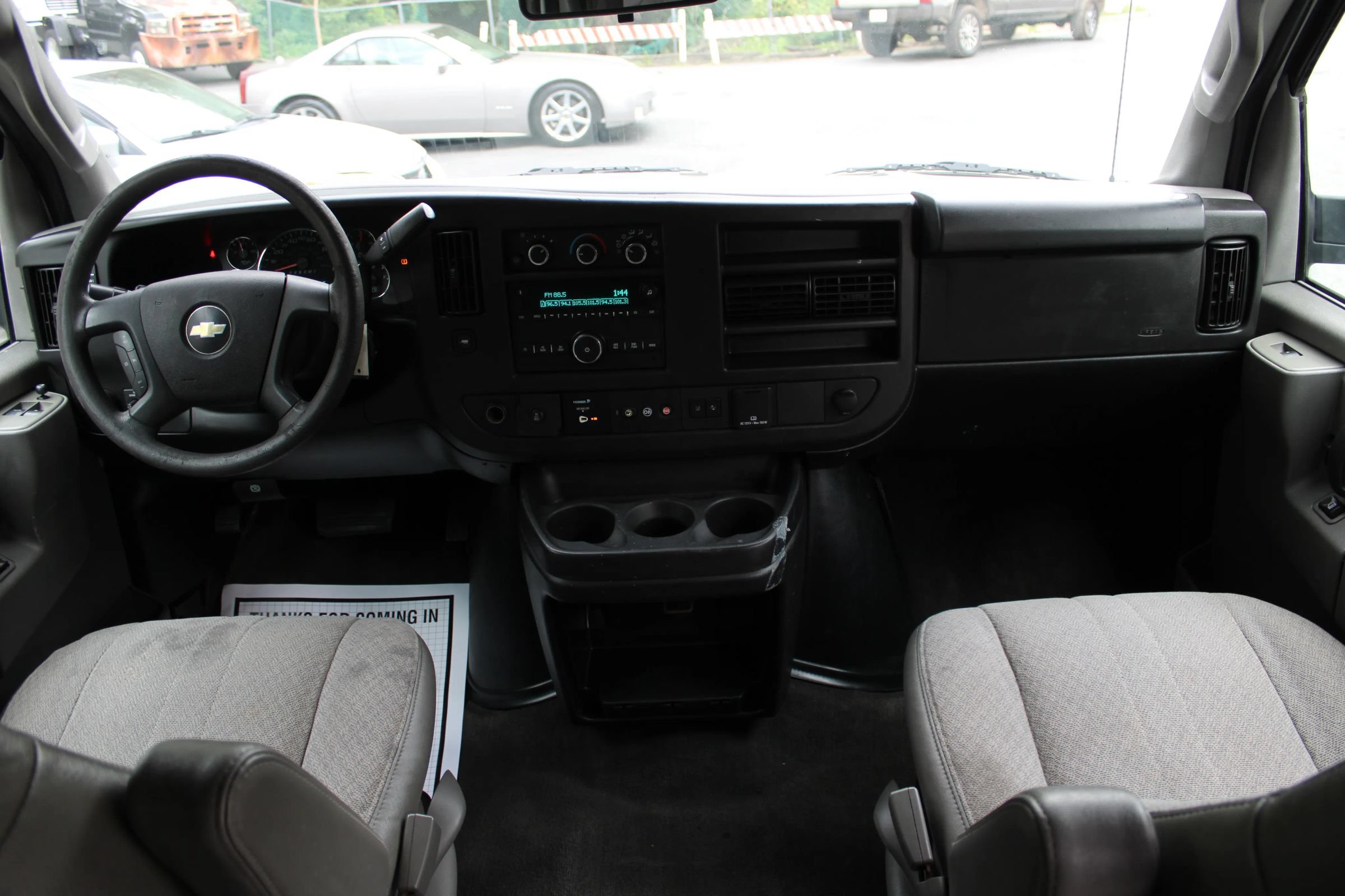 Used 2019 Chevrolet Express 3500 LT w/ LT Preferred Equipment Group RWD image 12