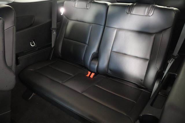 Used 2023 Ford Explorer XLT w/ Equipment Group 202A image 20