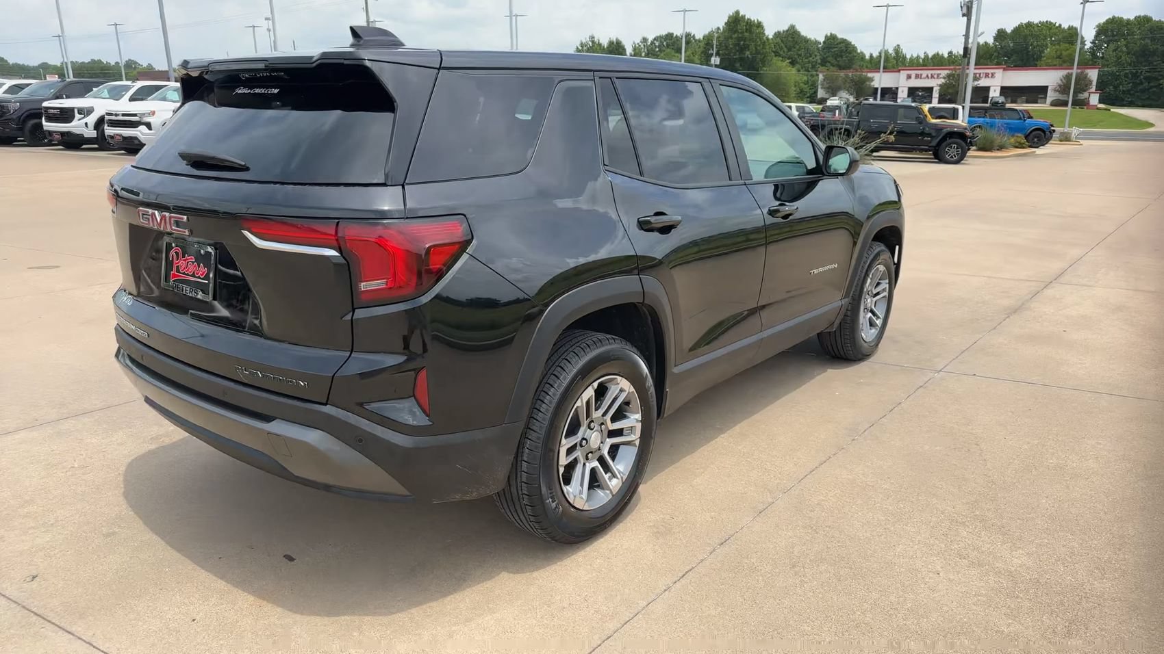 Used 2025 GMC Terrain Elevation AWD/4WD image 7