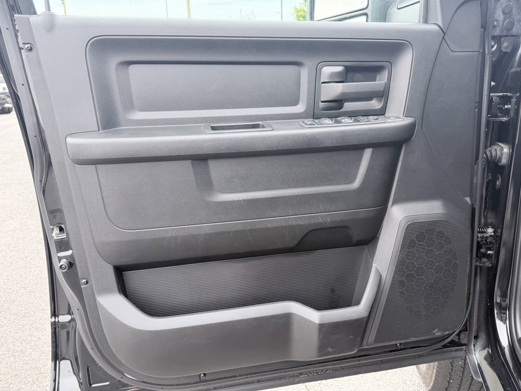 Used 2024 RAM 2500 Tradesman AWD/4WD image 31