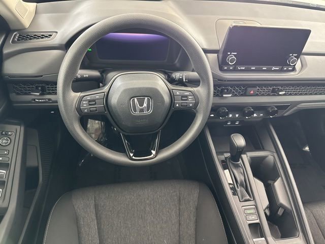 Certified 2025 Honda Accord SE image 30