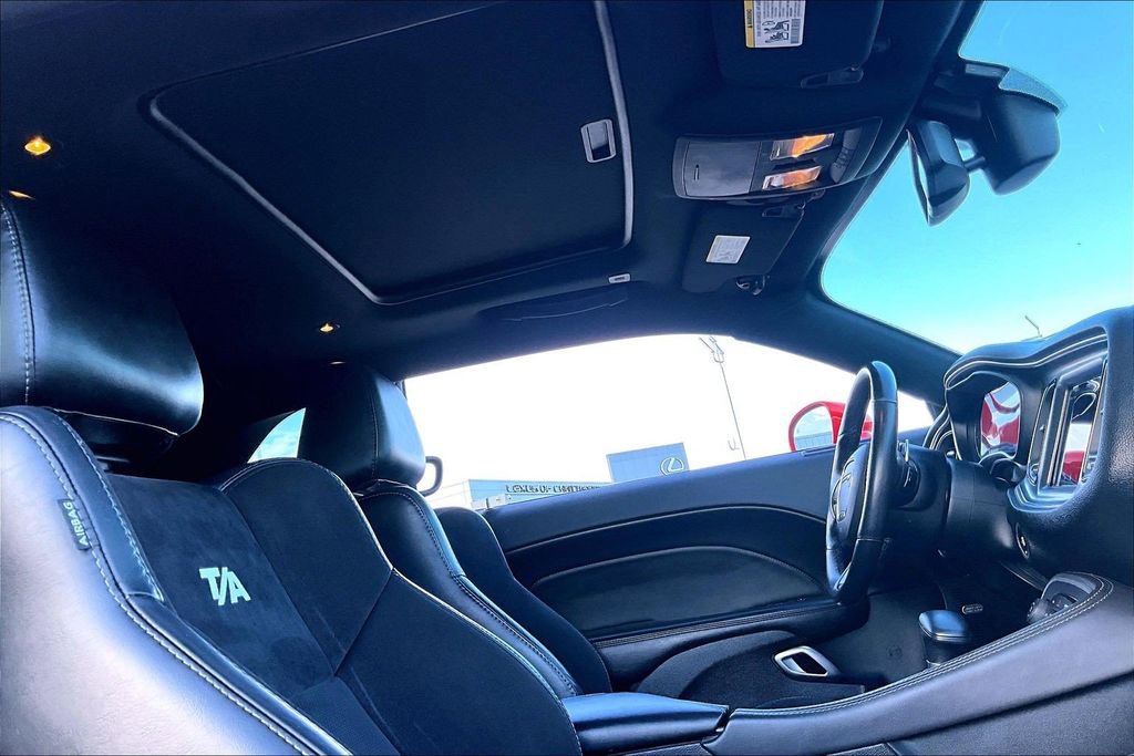 Used 2018 Dodge Challenger T/A image 22