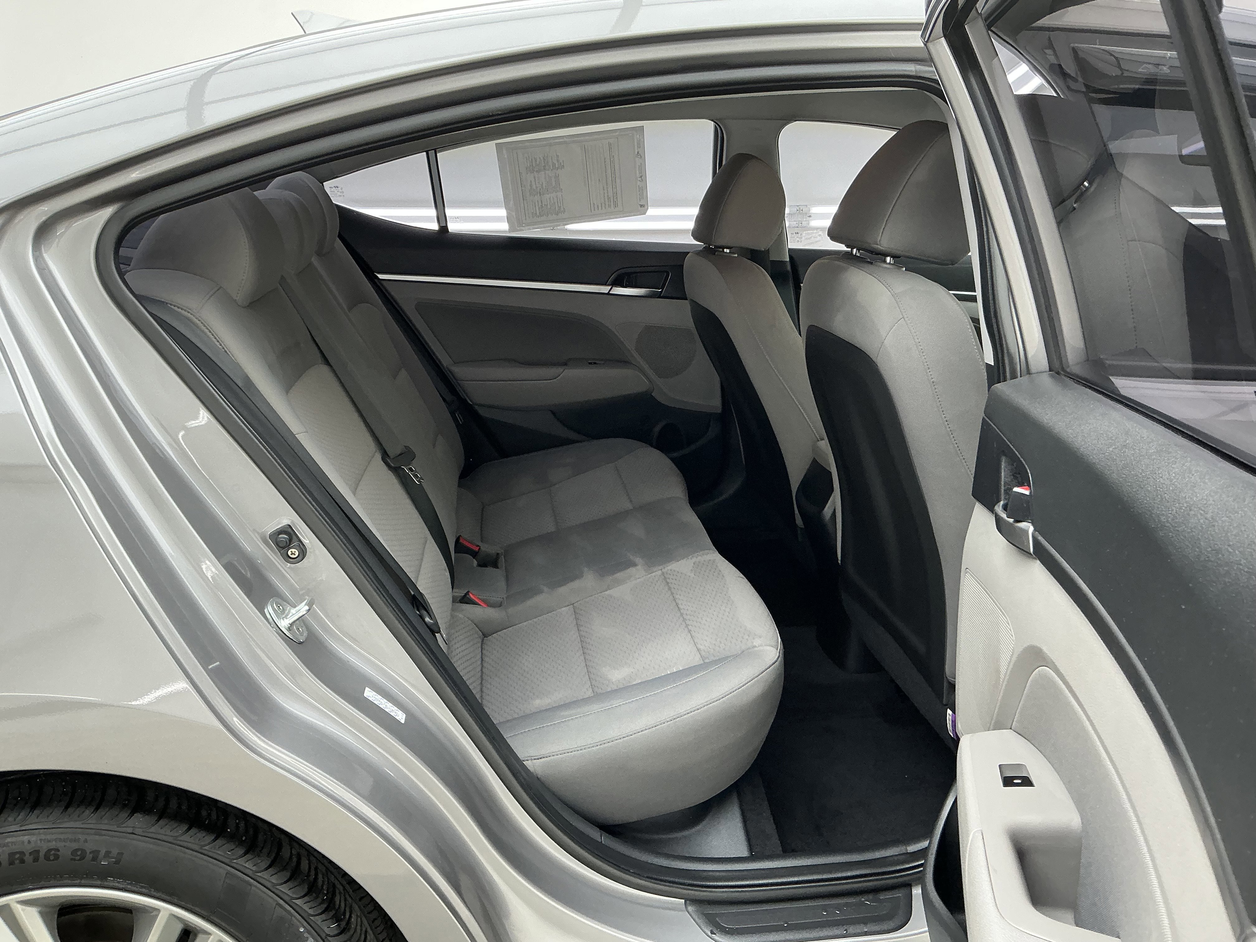 Used 2020 Hyundai Elantra SEL w/ Convenience Package (C2) image 23