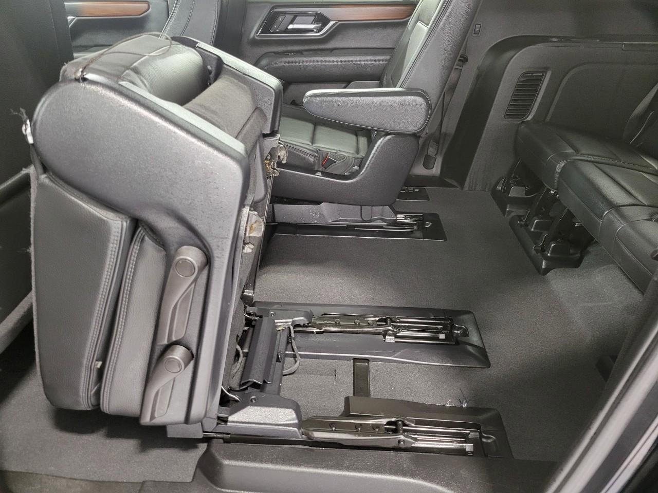 Certified 2025 GMC Yukon XL Denali image 25