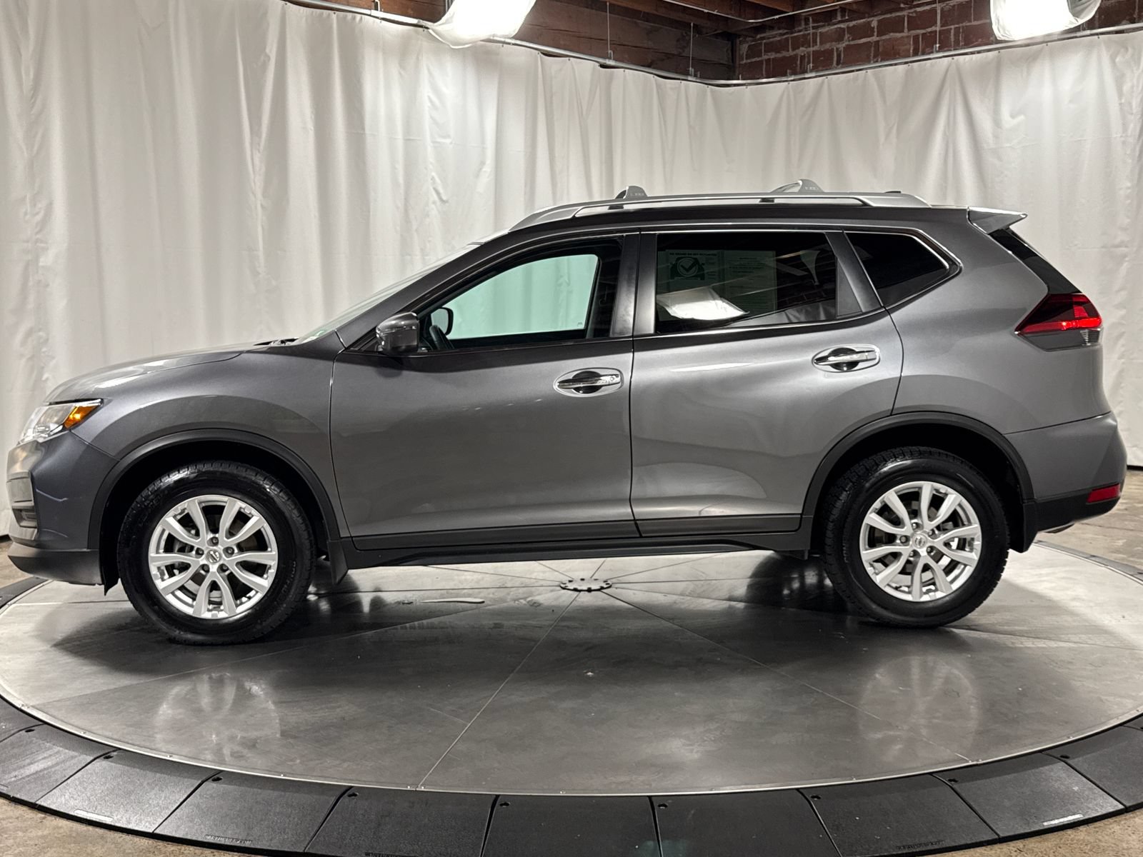 Used 2020 Nissan Rogue S w/ Special Edition Package AWD/4WD image 8