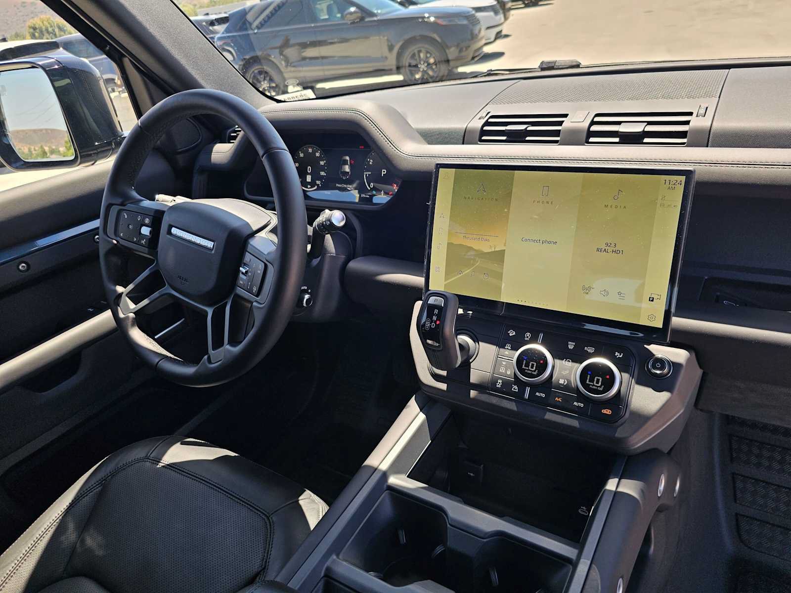 New 2026 Land Rover Defender 110 X-Dynamic SE AWD/4WD image 11