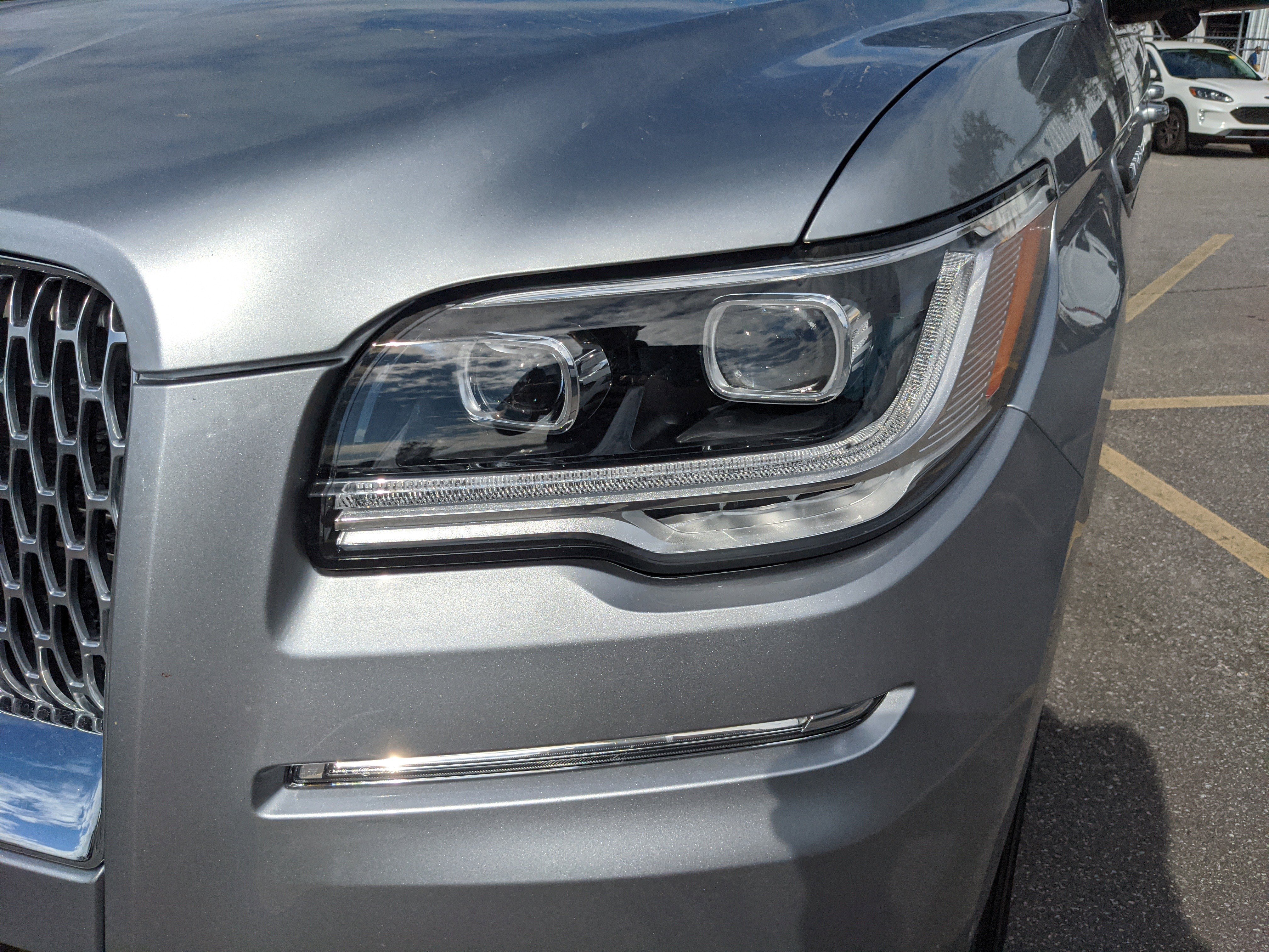 Used 2024 Lincoln Navigator L Reserve image 11