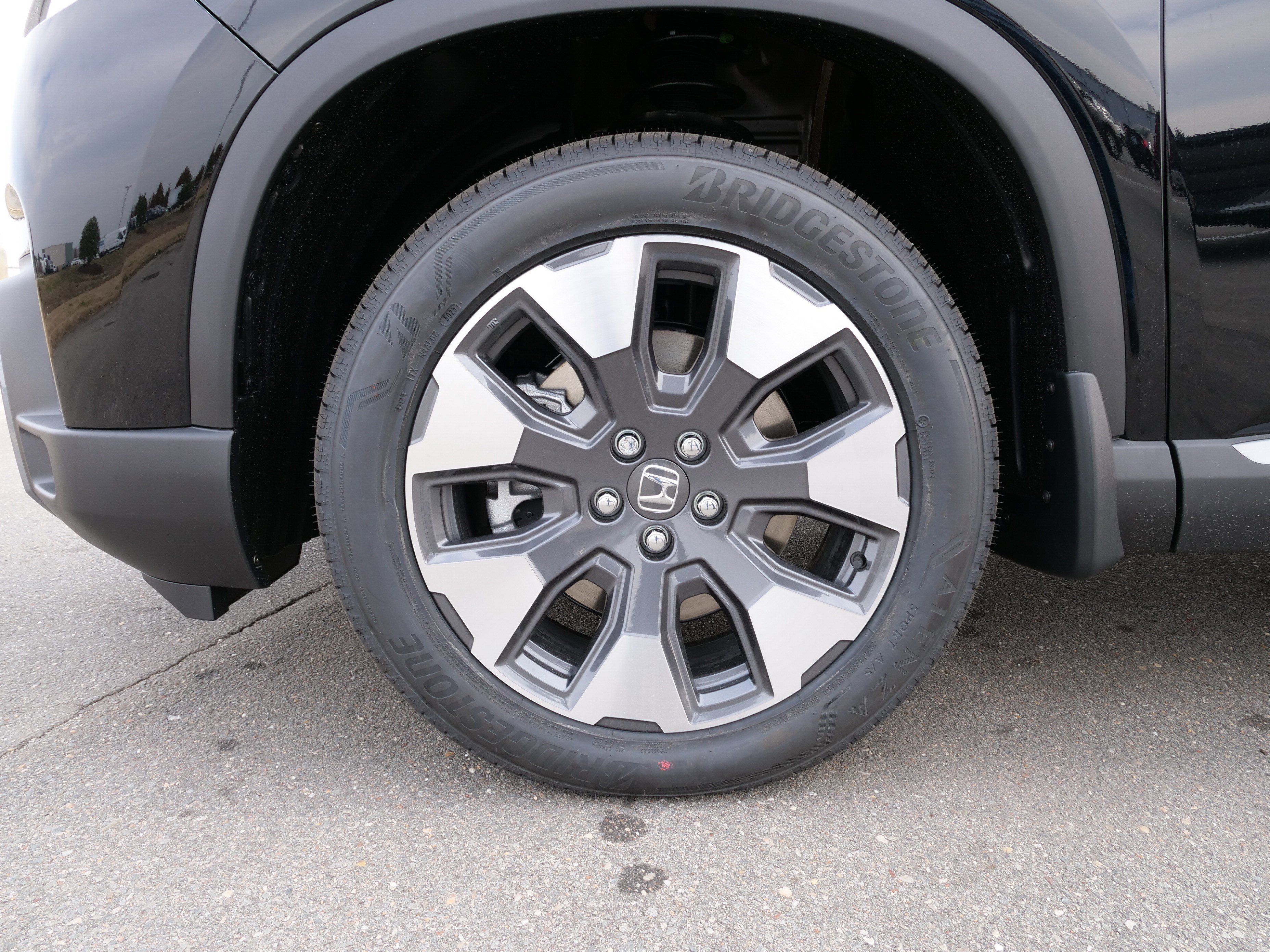 New 2026 Honda Pilot Elite image 13