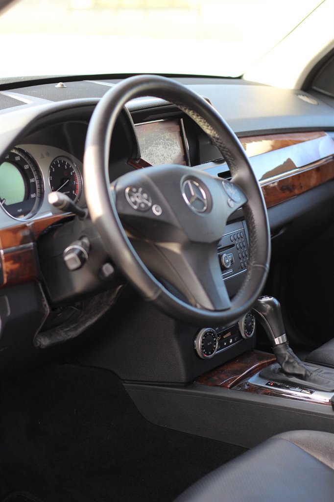 Used 2012 Mercedes-Benz GLK 350 2WD image 11