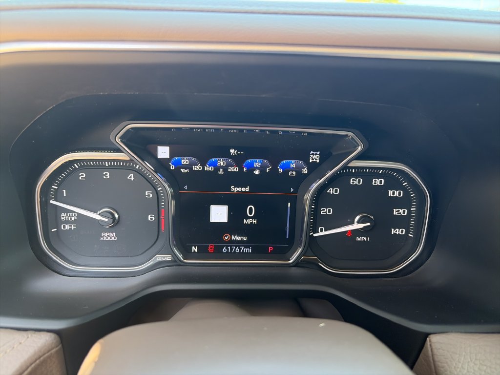 Used 2021 GMC Yukon XL Denali w/ Denali Premium Package AWD/4WD image 15