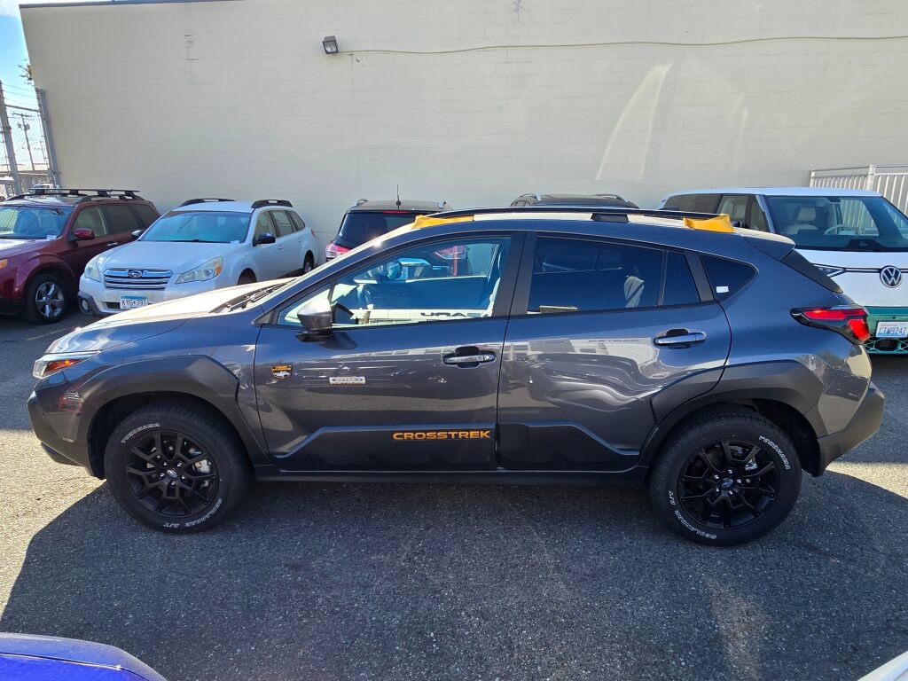 Used 2024 Subaru Crosstrek 2.5i Wilderness AWD/4WD image 4