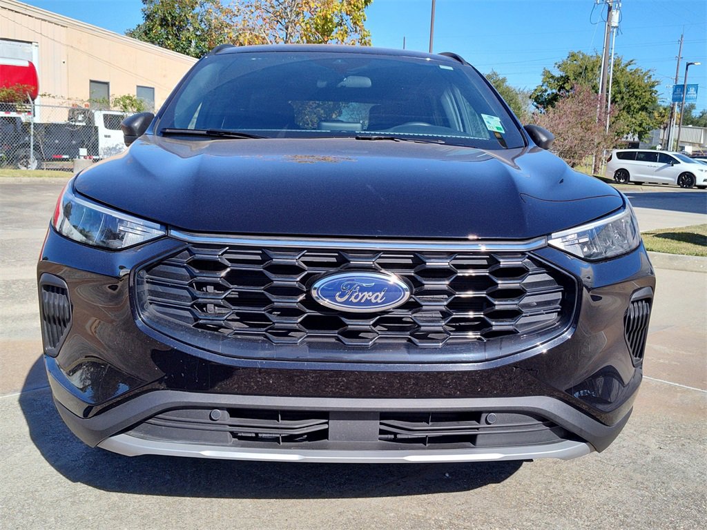 Used 2025 Ford Escape ST-Line image 15