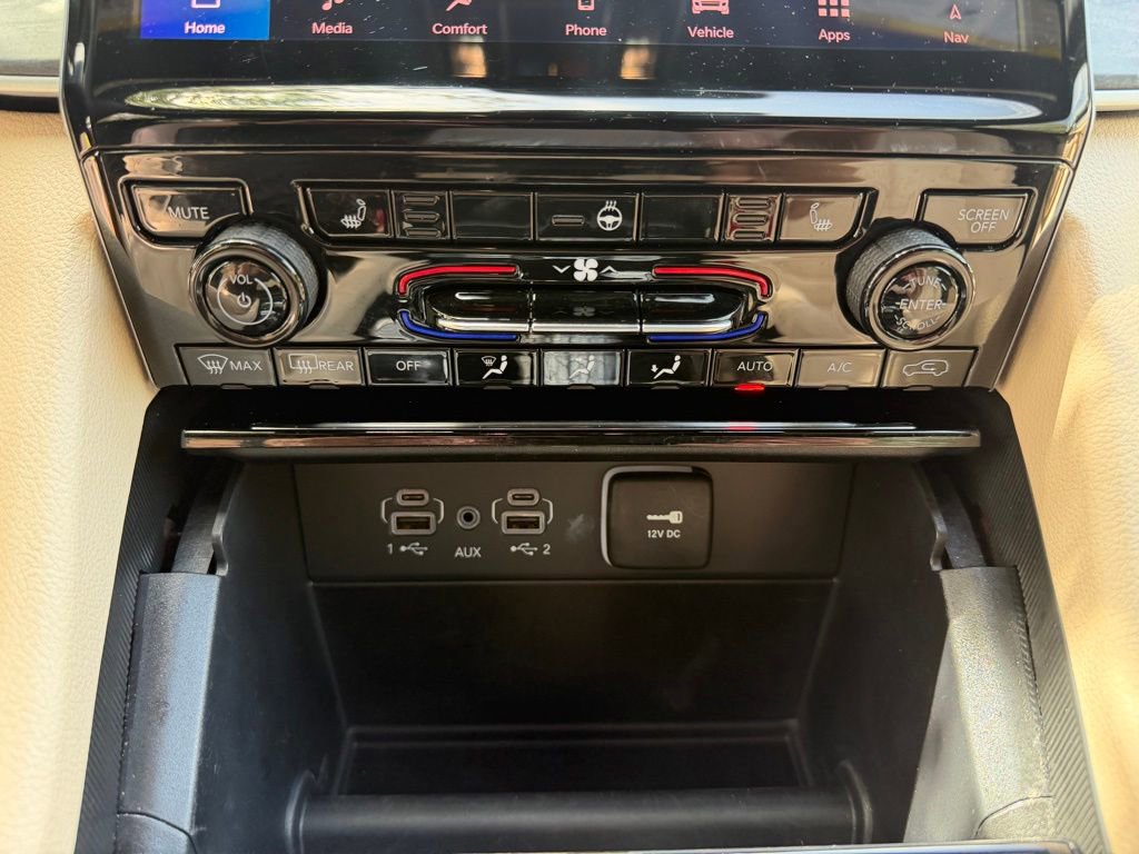 Used 2025 Jeep Grand Cherokee L Limited AWD/4WD image 27