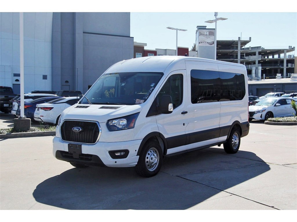 Used 2024 Ford Transit 350 XLT image 8