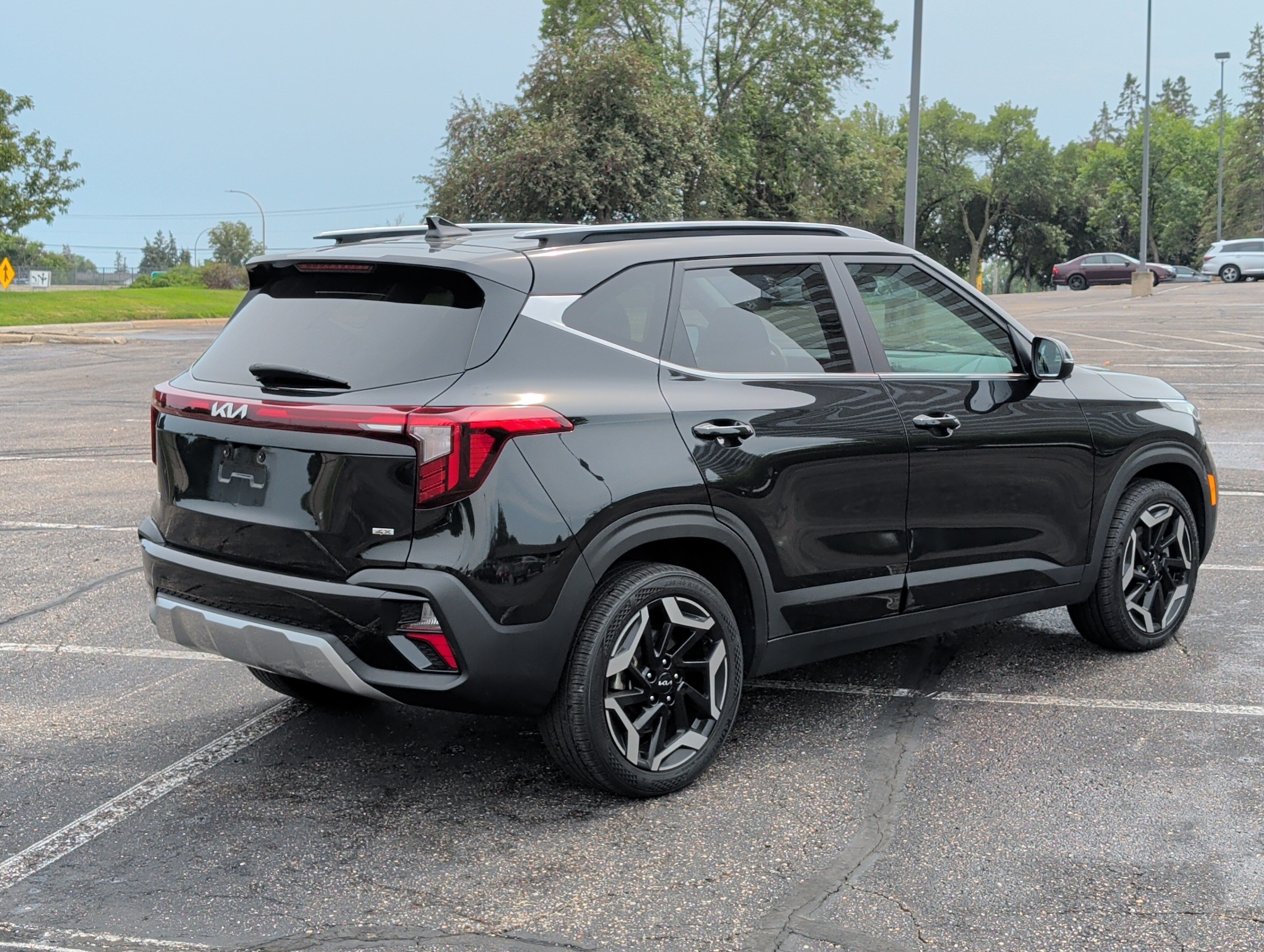 Certified 2024 Kia Seltos SX AWD/4WD image 4