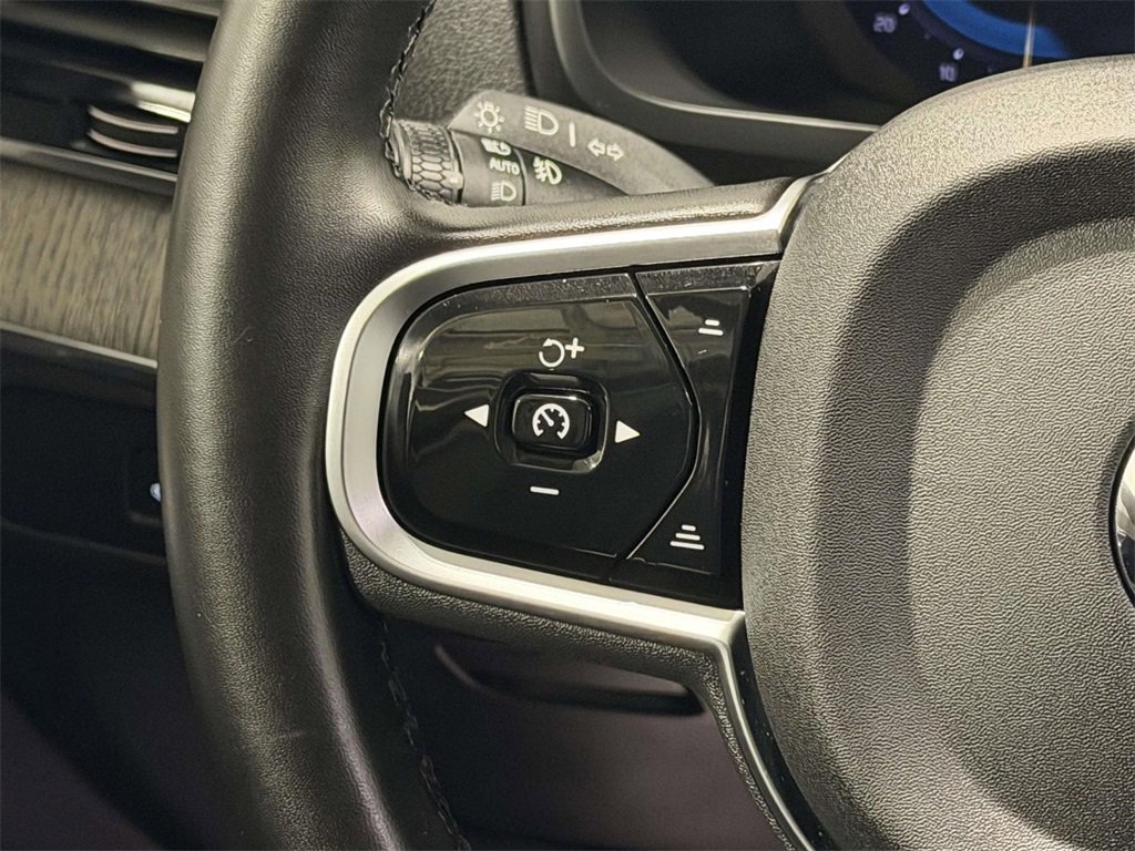 Used 2025 Volvo XC90 T8 Ultra image 20