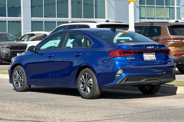 Used 2024 Kia Forte LXS w/ LXS Technology Package FWD image 5