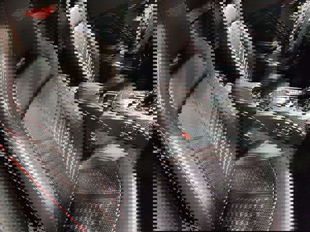 Used 2023 Aston Martin V12 Vantage image 47