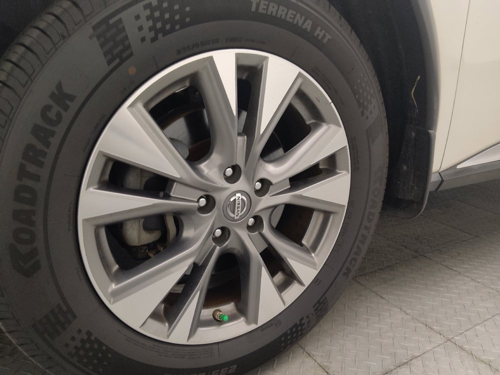 Used 2018 Nissan Murano SL w/ Moonroof Package FWD image 31