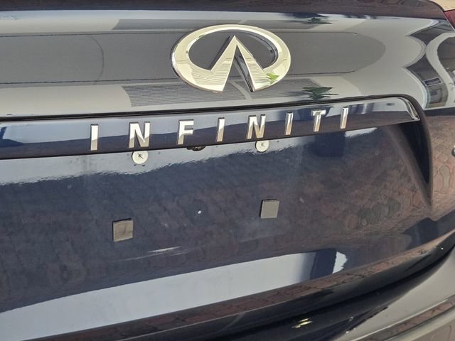 Used 2023 INFINITI QX50 Luxe FWD image 10