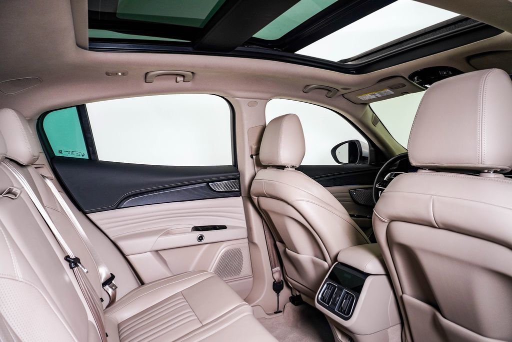 Used 2023 Maserati Grecale GT image 16