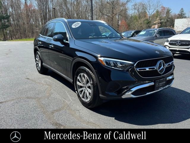 Used 2026 Mercedes-Benz GLC 300 4MATIC image 1