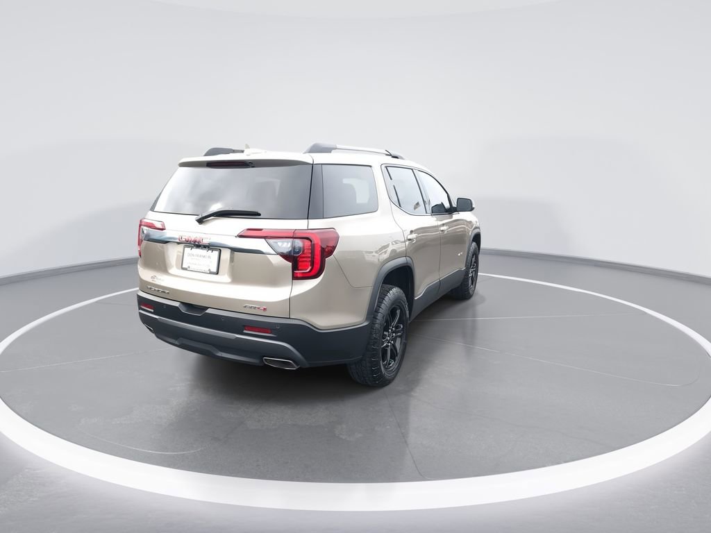 Used 2023 GMC Acadia AT4 w/ GMC Pro Grade Package image 8