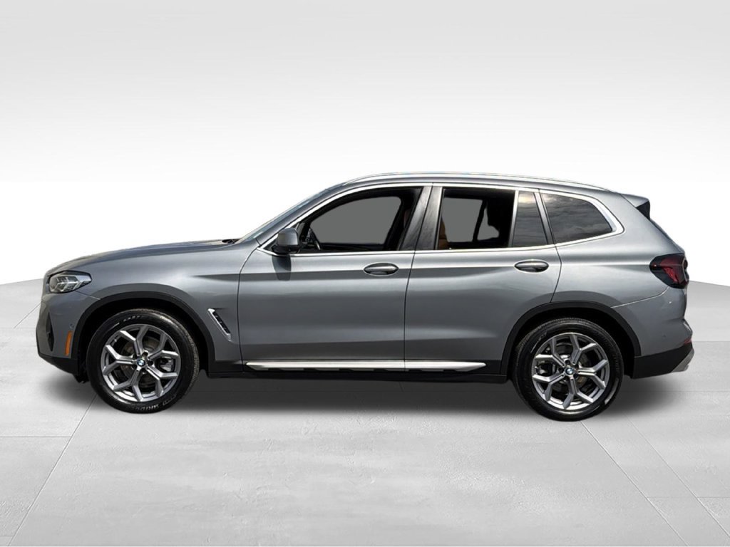 Used 2024 BMW X3 xDrive30i w/ Convenience Package AWD/4WD image 5
