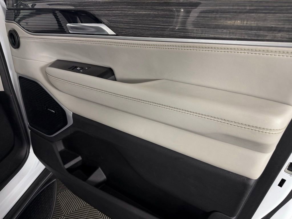 Certified 2022 Jeep Wagoneer Series II image 35