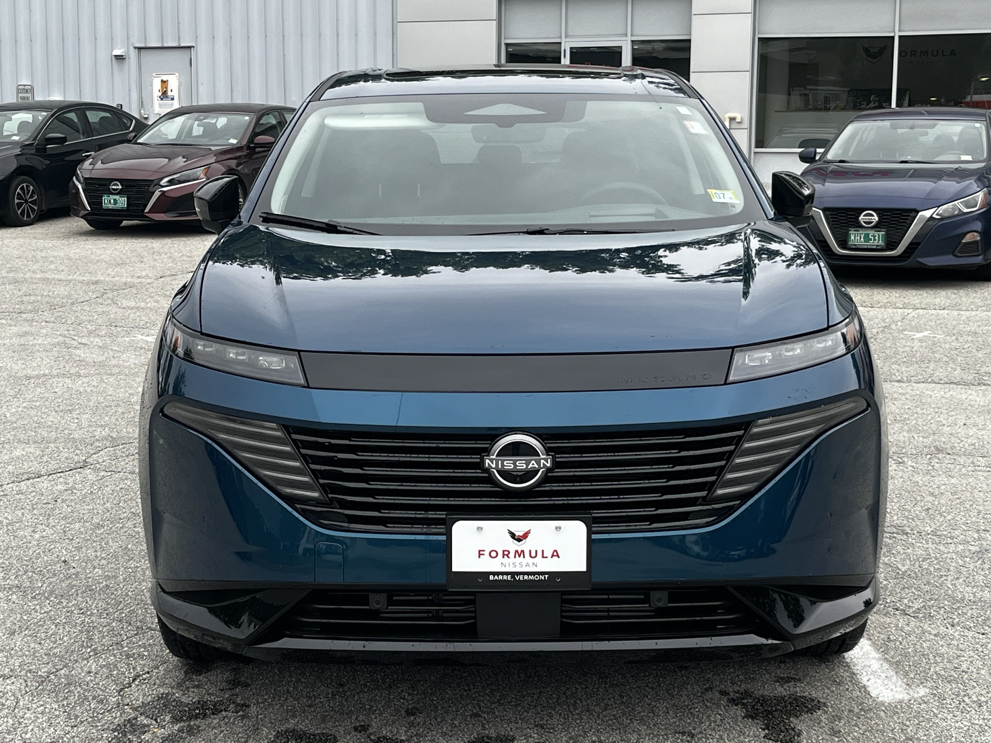New 2026 Nissan Murano Platinum w/ Cargo Package AWD/4WD image 2