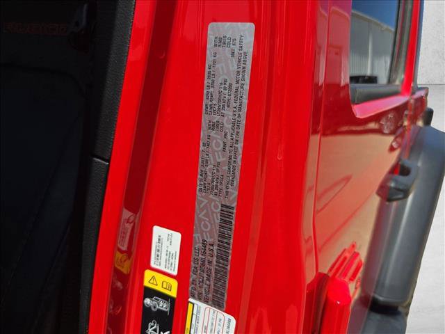 Used 2022 Jeep Gladiator Rubicon AWD/4WD image 24