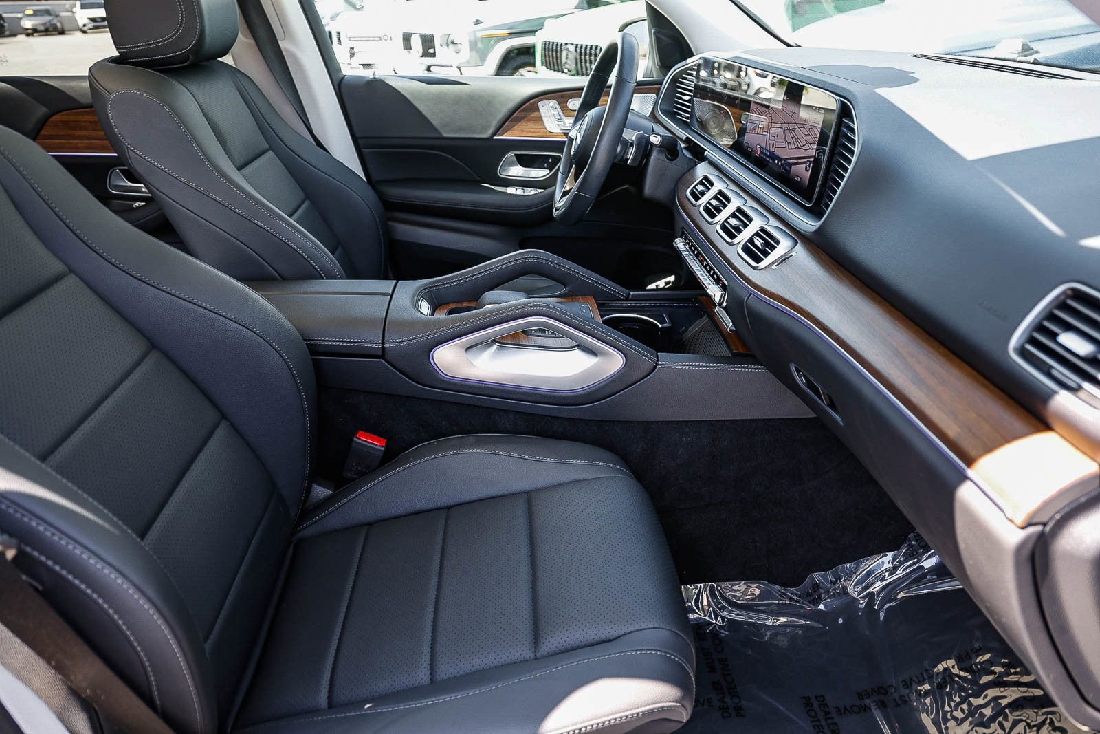 Certified 2025 Mercedes-Benz GLE 350 4MATIC image 17