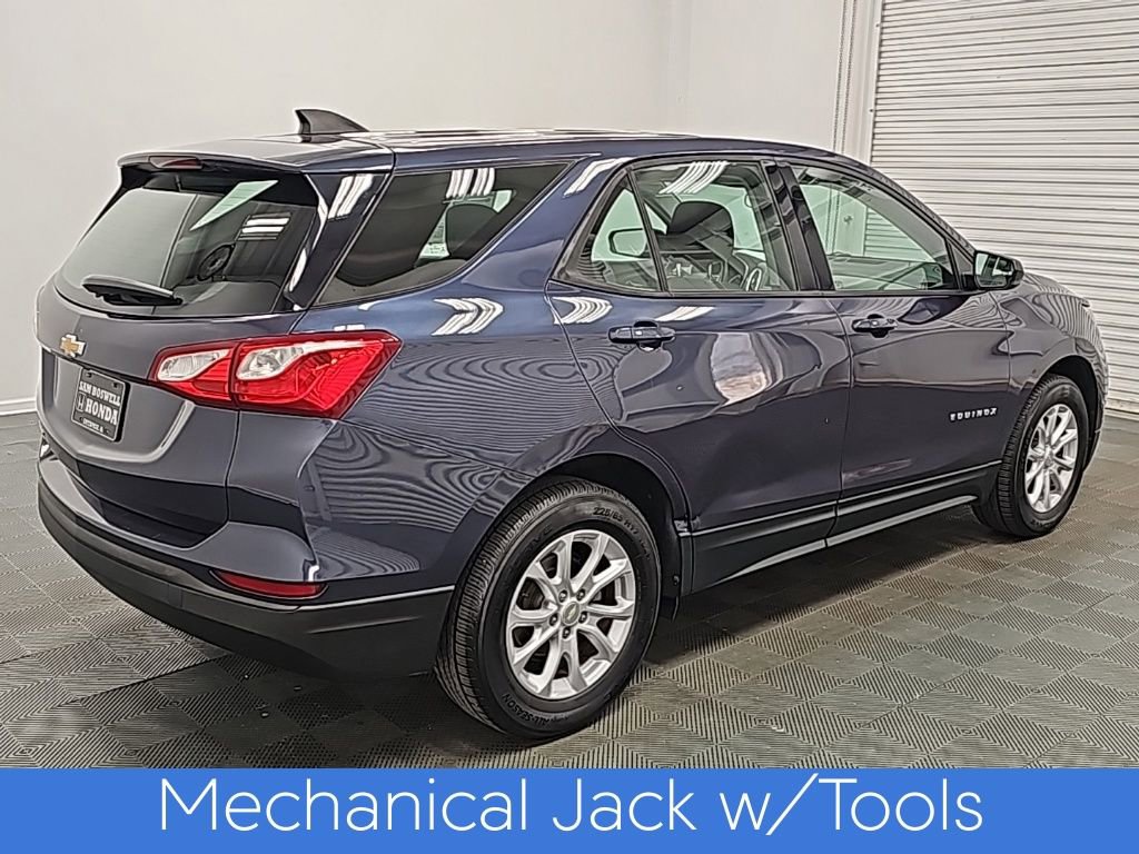 Used 2019 Chevrolet Equinox LS image 9