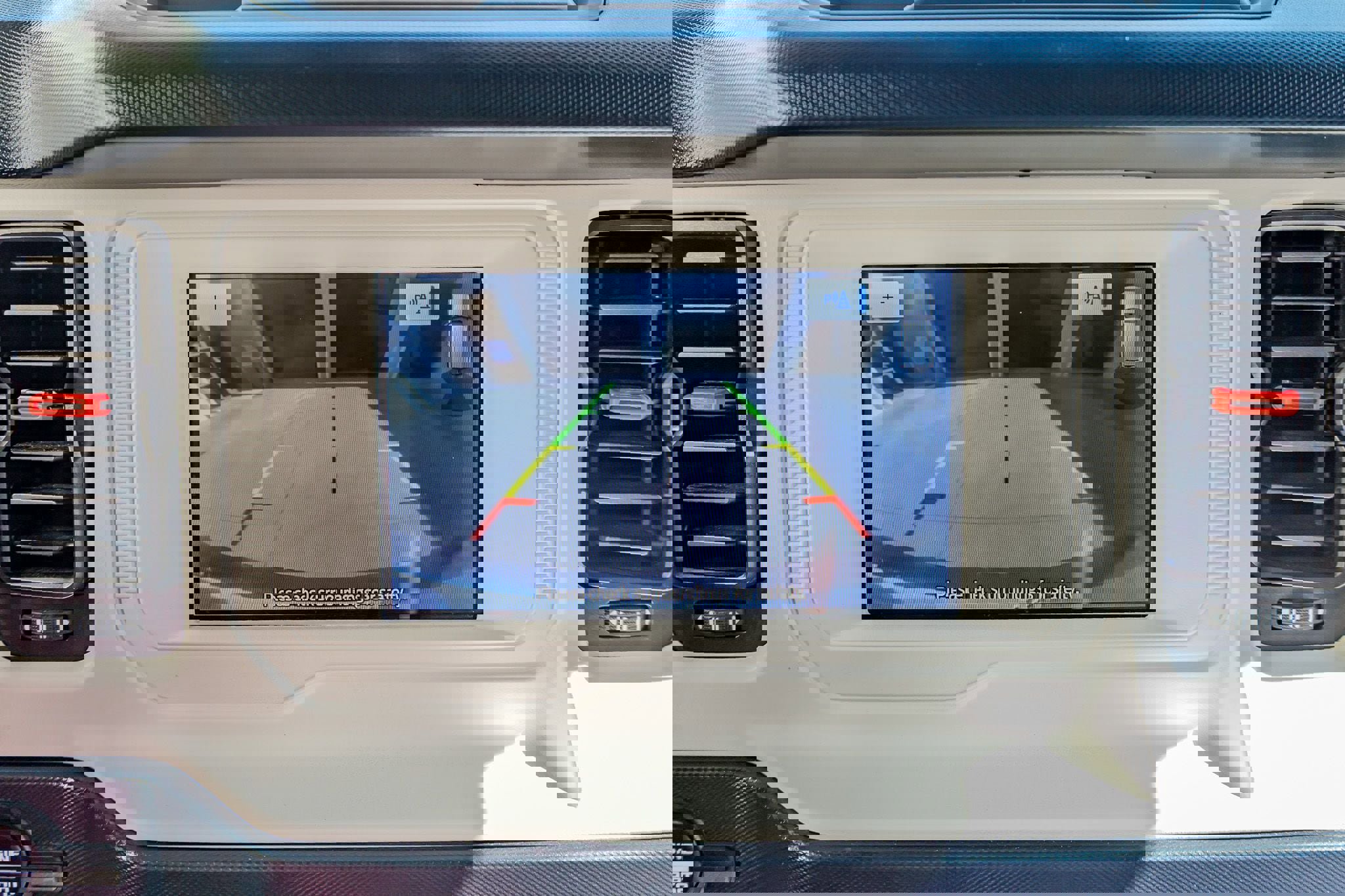 Used 2023 Ford Bronco Heritage Edition image 25