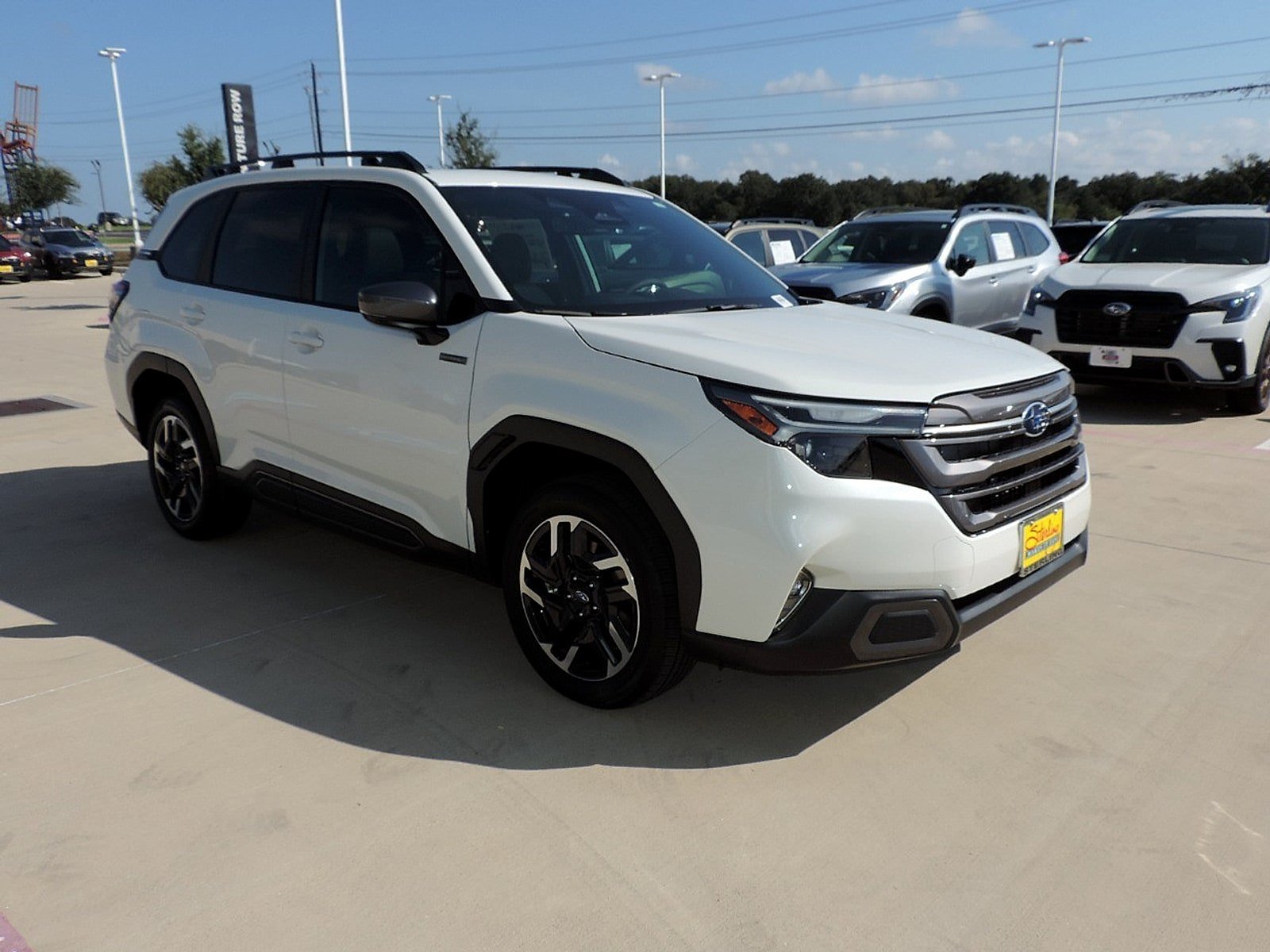 New 2026 Subaru Forester Touring AWD/4WD image 3