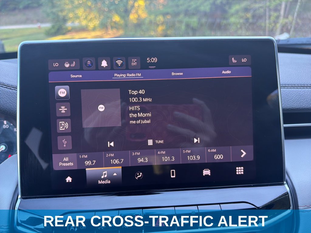 Used 2025 Jeep Compass Limited AWD/4WD image 16