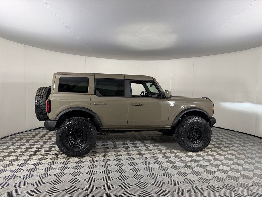 Used 2025 Ford Bronco Outer Banks w/ Sasquatch Package AWD/4WD image 7