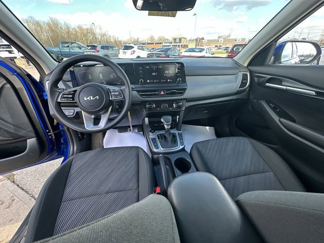 Used 2024 Kia Seltos LX image 21