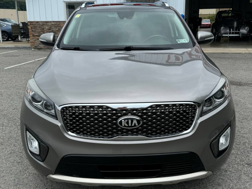 Used 2017 Kia Sorento SX AWD/4WD image 2