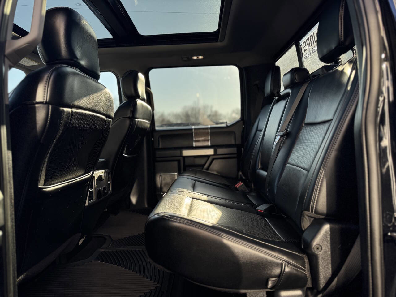 Used 2019 Ford F250 Lariat w/ Lariat Ultimate Package image 36