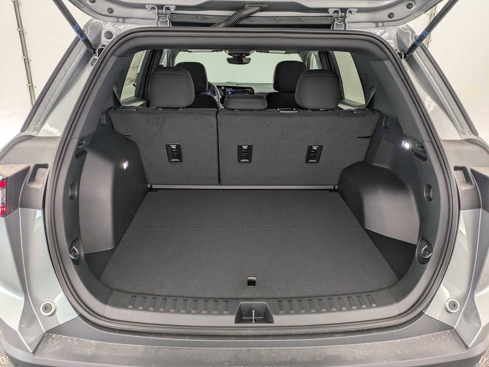 New 2026 Chevrolet Equinox LT w/ Safety and Technology Package AWD/4WD image 30