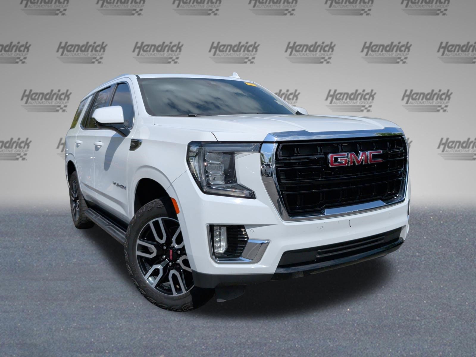 Used 2022 GMC Yukon SLE w/ Max Trailering Package image 2