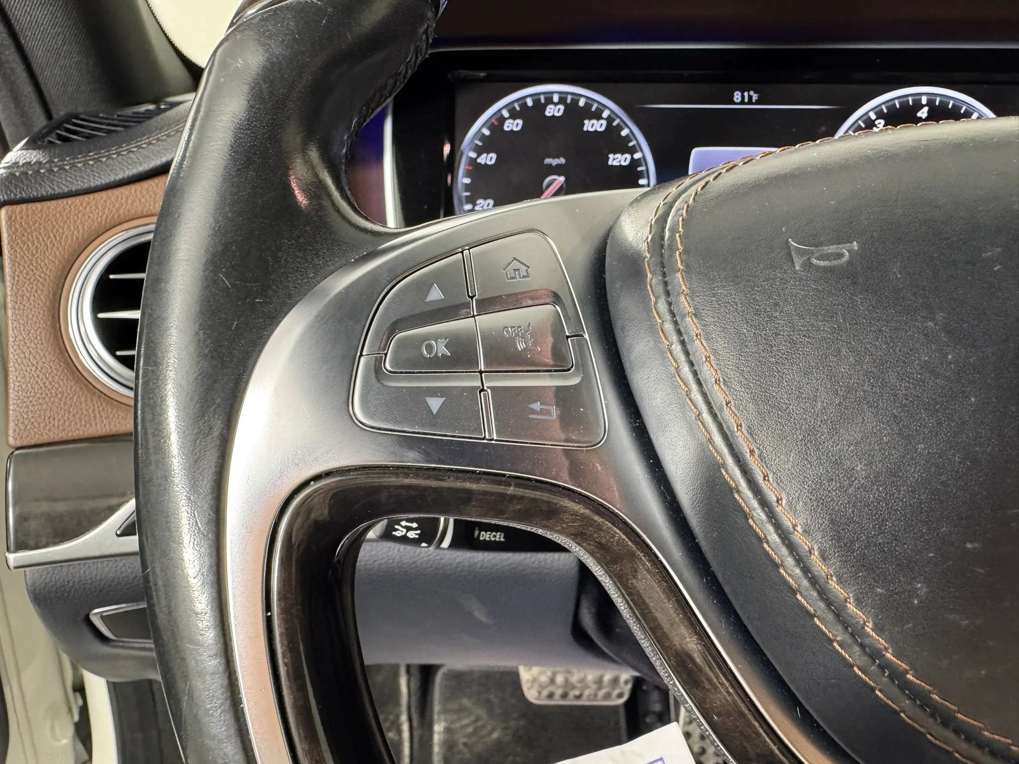Used 2015 Mercedes-Benz S 550 Sedan image 15