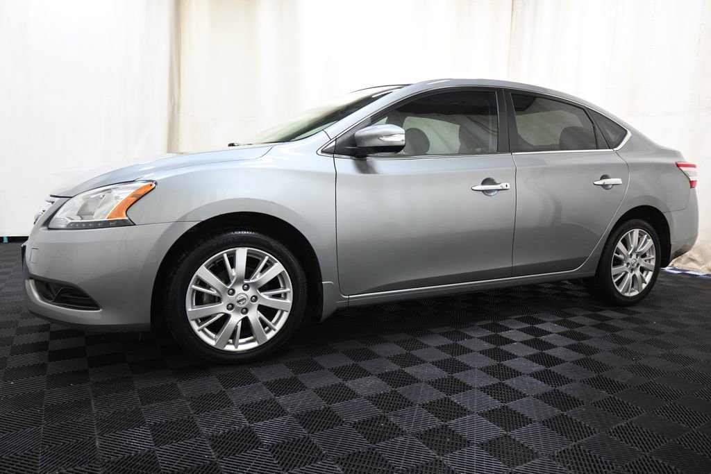 Used 2014 Nissan Sentra SL w/ Premium Package image 6